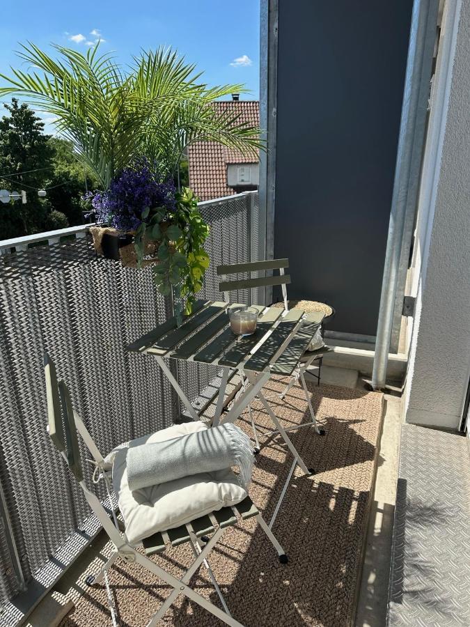 Stilvolles Und Modernes Appartement Mit Sonnigem Balkon In Flughafen- Und Messenaehe 31 Leinfelden-Echterdingen Extérieur photo