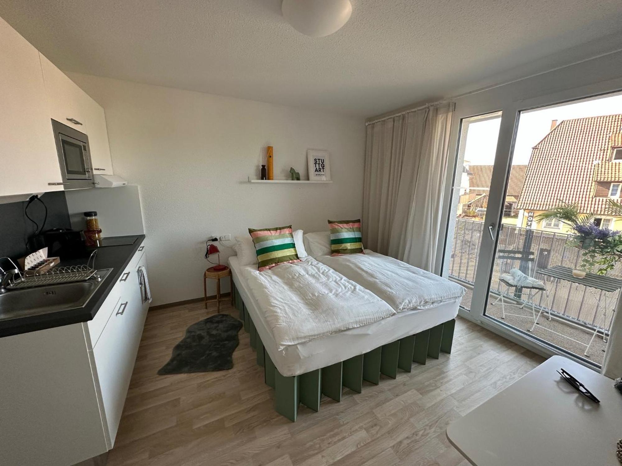 Stilvolles Und Modernes Appartement Mit Sonnigem Balkon In Flughafen- Und Messenaehe 31 Leinfelden-Echterdingen Extérieur photo